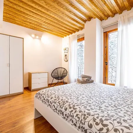 Cal Muntanya Holiday home *